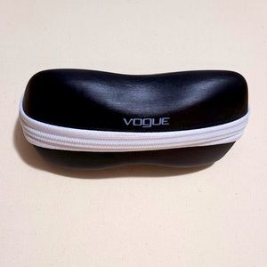 Black/White Vogue Sunglasses Case